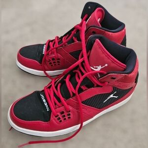 Jordan 1 Flight Gym Red 2012 372704-602 Size 8.5